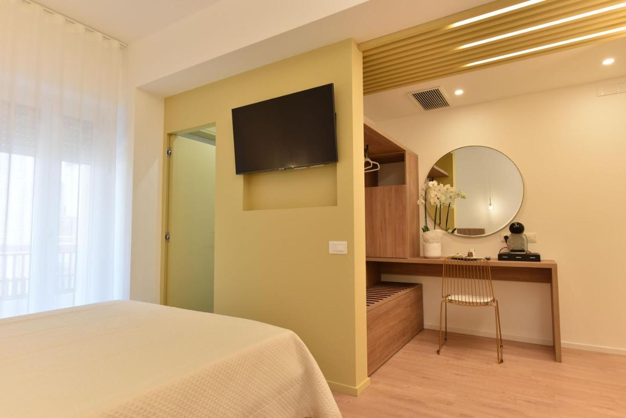 Dimora Al Castello Hotel มาเตรา ภายนอก รูปภาพ